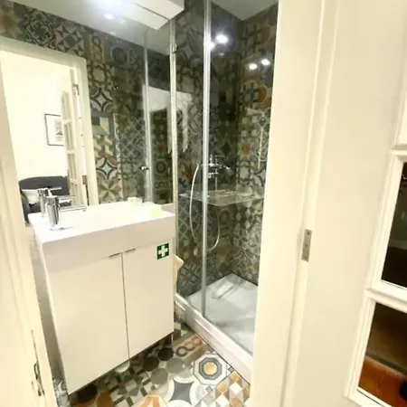 Appartamento Al- Hamma Ii - 2nd Floor Lisbona
